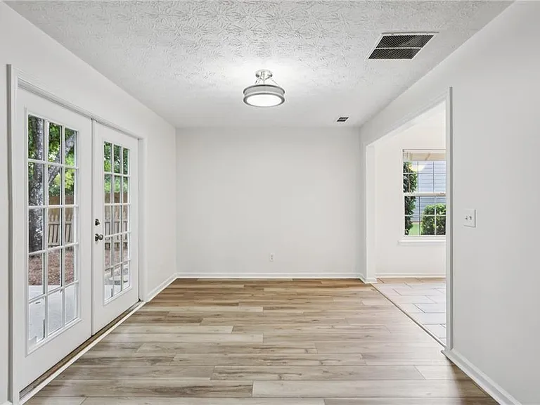 208 Carrington Way — Photo 11
