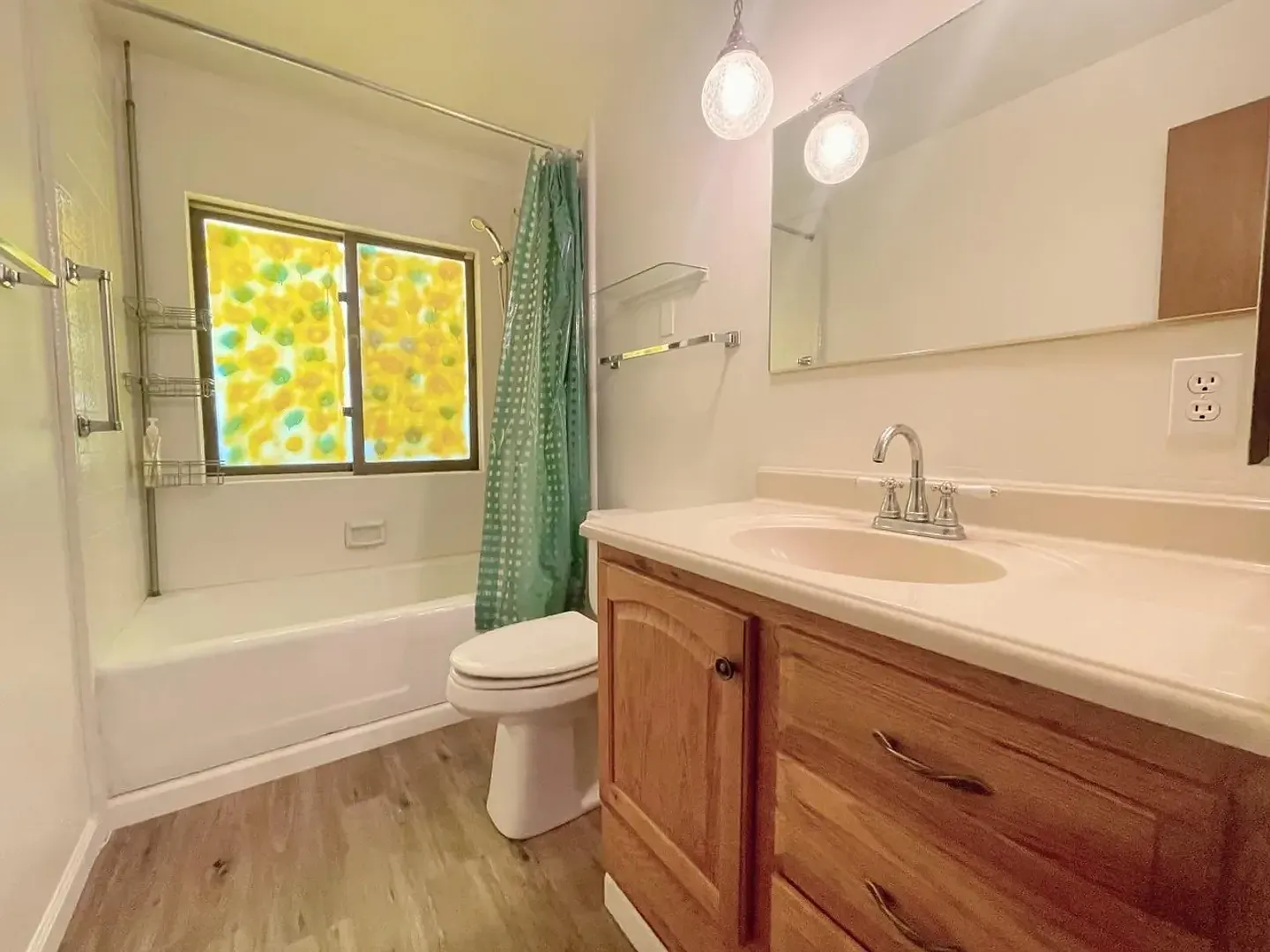 Magalia-private 2 bedroom 2 bath, garage, large lot, view property — Photo 3
