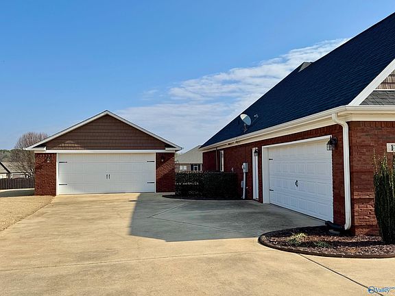 2nd image of 111 Grace Brook Cir