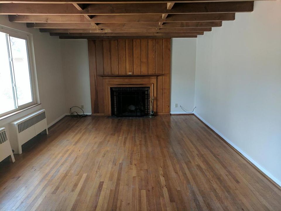 2nd image of 774 45th St