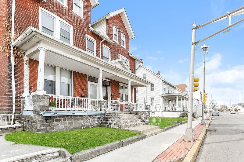 1st image of 340-342 W Broad St
