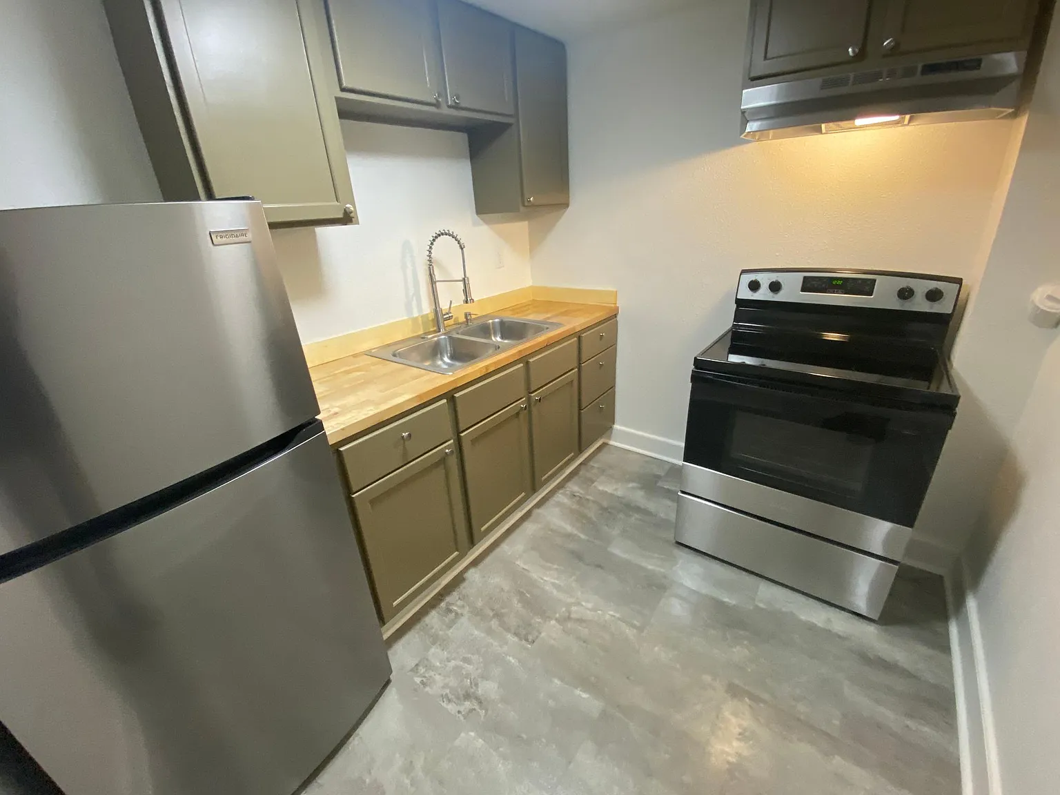1 bed, 450 sqft, $725 — Photo 4