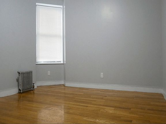 2nd image of 1061 Saint Nicholas Ave APT 24