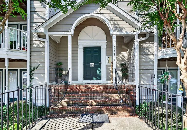 3701-7D Cotswold Ter — Photo 1