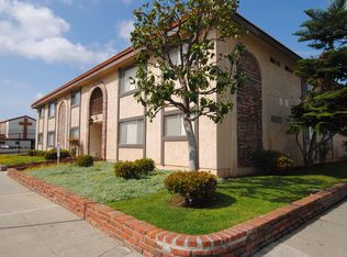 11813 Acacia Ave APT 7, Hawthorne, CA 90250