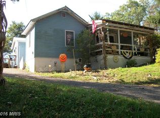 936 Flickerville Rd, Warfordsburg, PA 17267