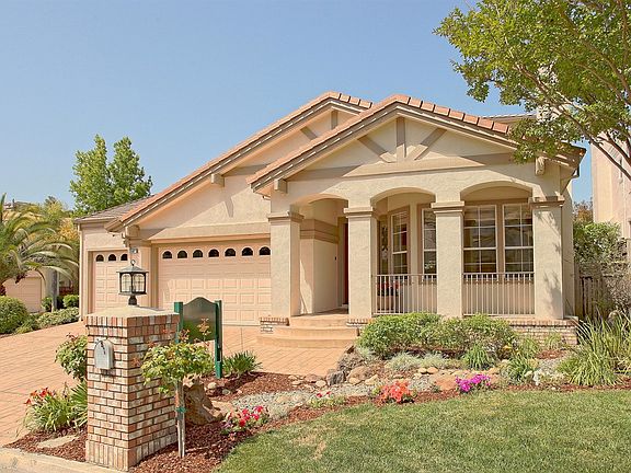 2nd image of 5881 Assisi Ct