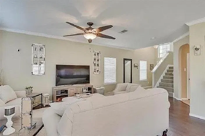 6904 Legato Ln — Photo 4