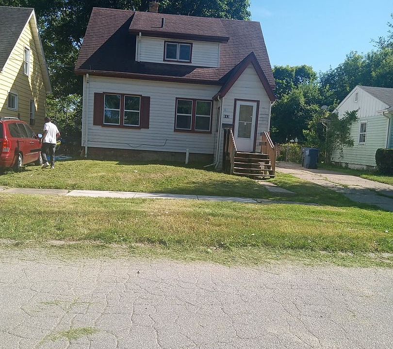 1st image of 843 Remington Ave