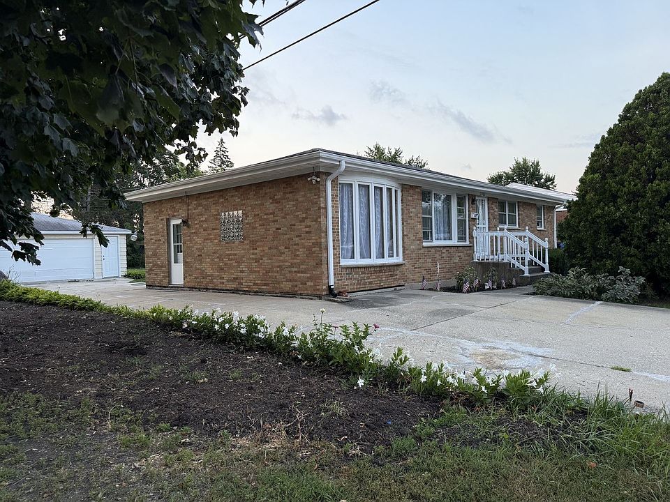 1st image of 901 S Can Dota Ave