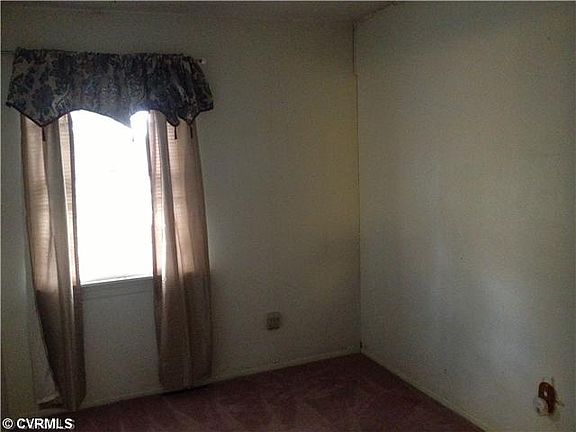 2nd image of 2013 Binford Ln #2013