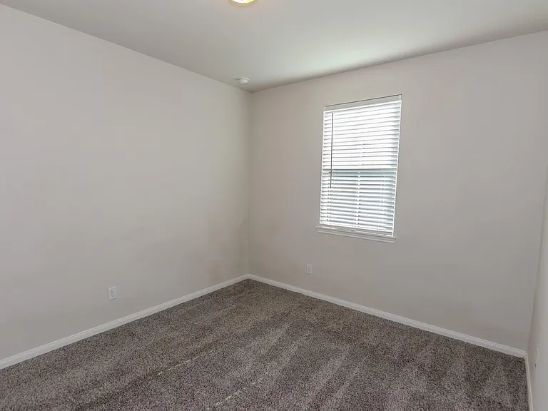 4120 Split Ivy Dr — Photo 33