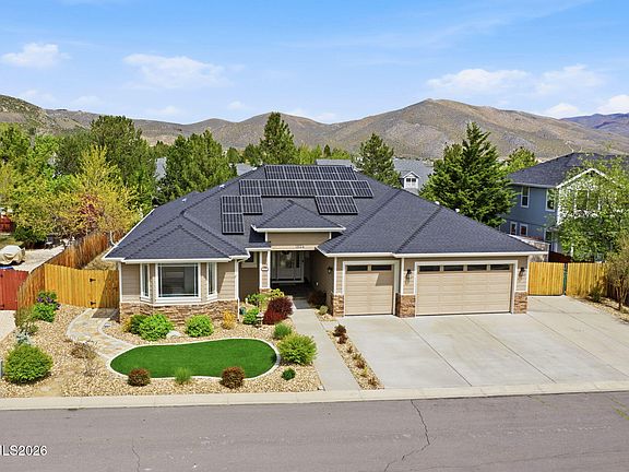 2nd image of 1824 Amberwood Dr