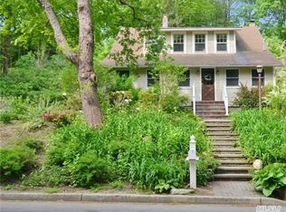 121 Waterside Ave, Northport, NY 11768