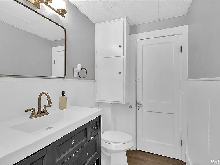 27 Como Ave #1 — Photo 8