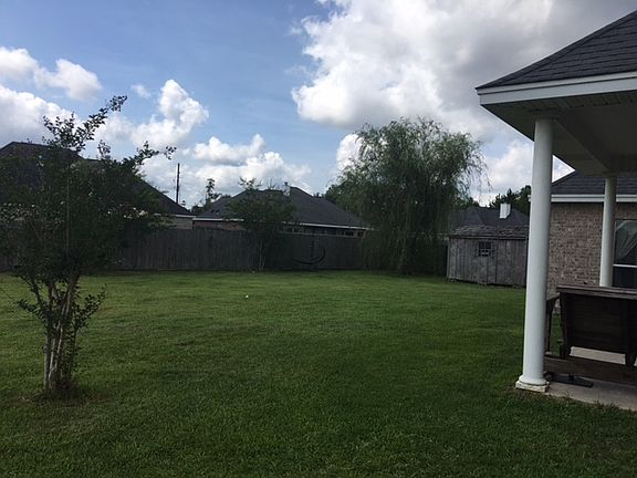 5th image of 425 Jeanie St
