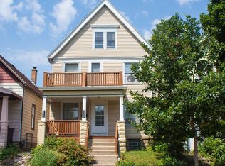 3355 N Pierce St, Milwaukee, WI 53212