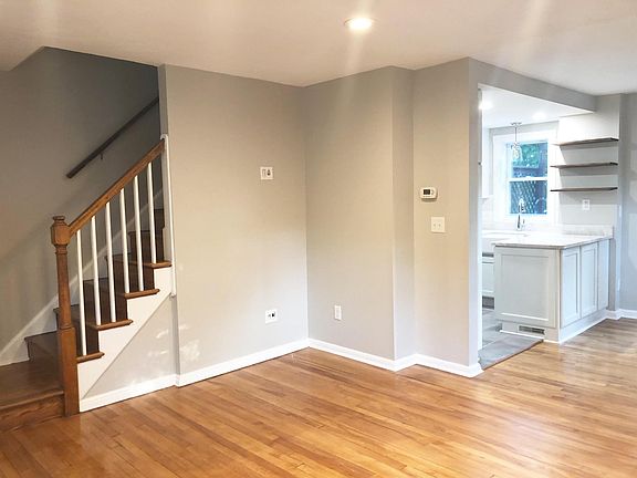 5th image of 2723 Albemarle Dr