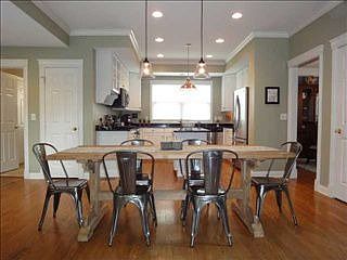 5th image of 4893 Meadway Dr