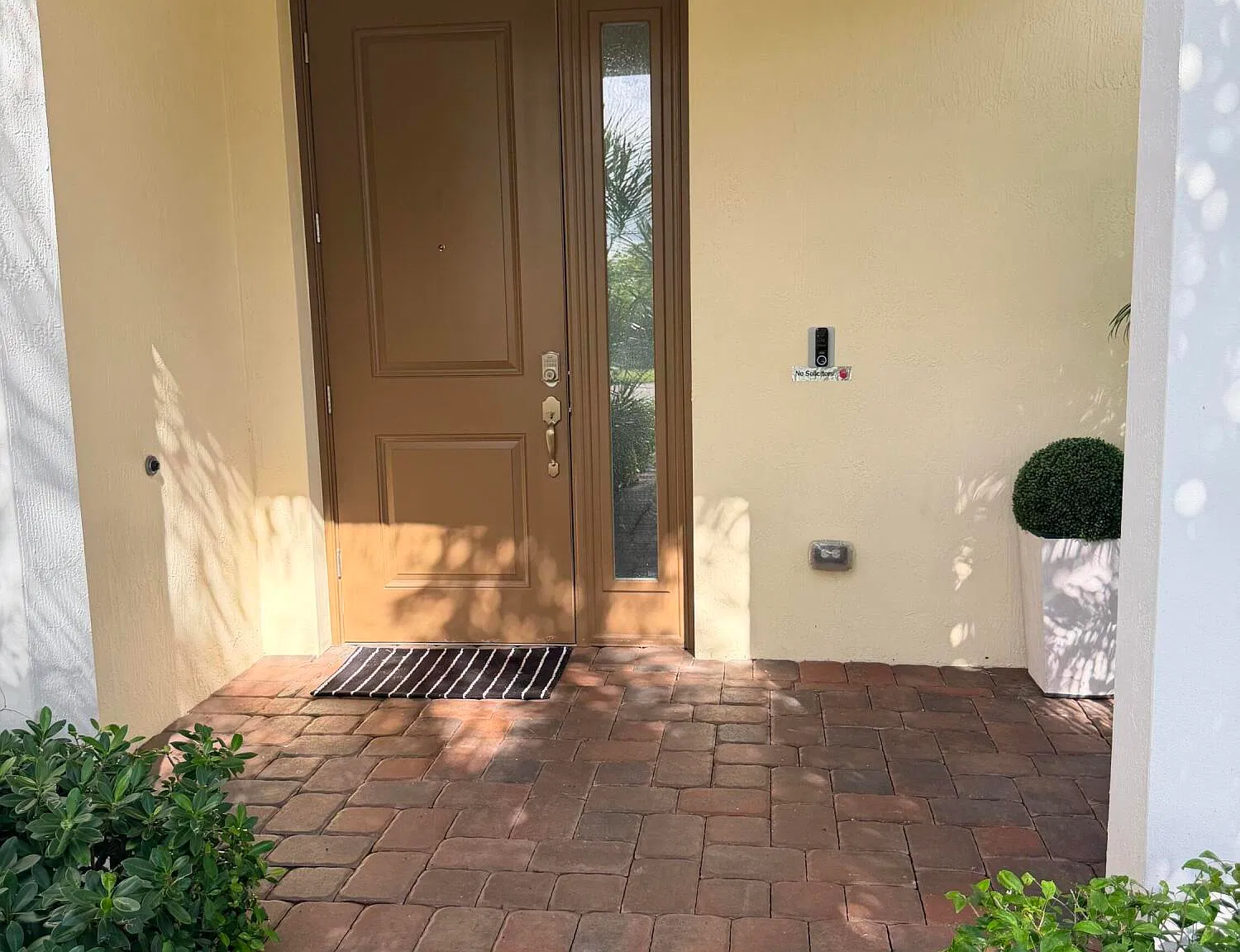 3 bed, 2.5 bath, 2110 sqft, $4,300 — Photo 3