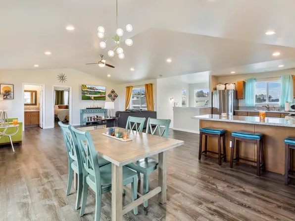 127 Tam Yau Pl, Makawao, HI 96768