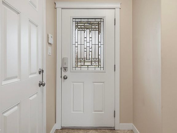 3rd image of 340 Spruce Ridge Rd #19
