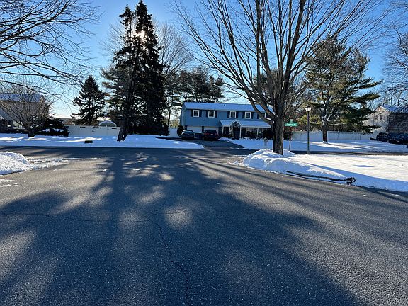 5th image of 1 Shelby Ct