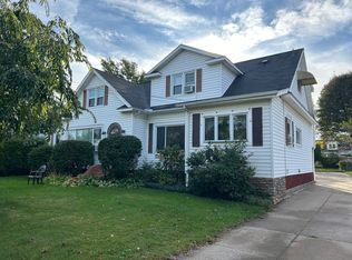 3129 W Lake Rd #2, Erie, PA 16505