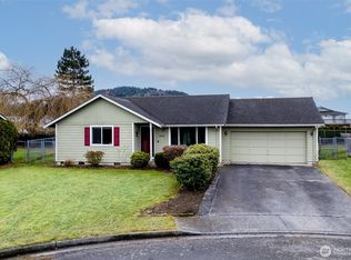 1030 S 25th St, Mount Vernon, WA 98274
