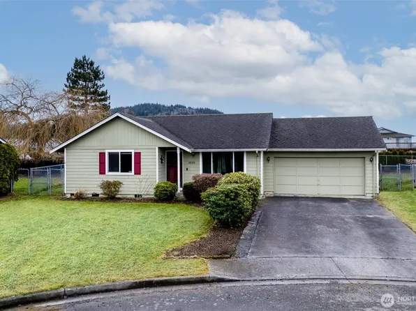 1030 S 25th Street, Mount Vernon, WA 98274