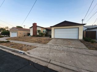 8283 Whelan Dr, San Diego, CA 92119