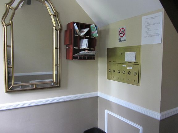 3rd image of 349 Bloomfield Ave #39