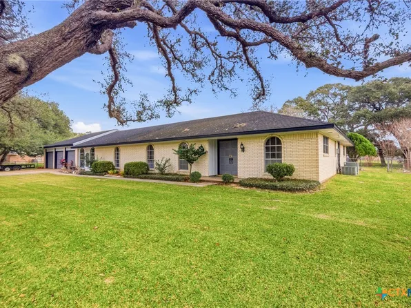 703 Tranquillo Dr, Victoria, TX 77905