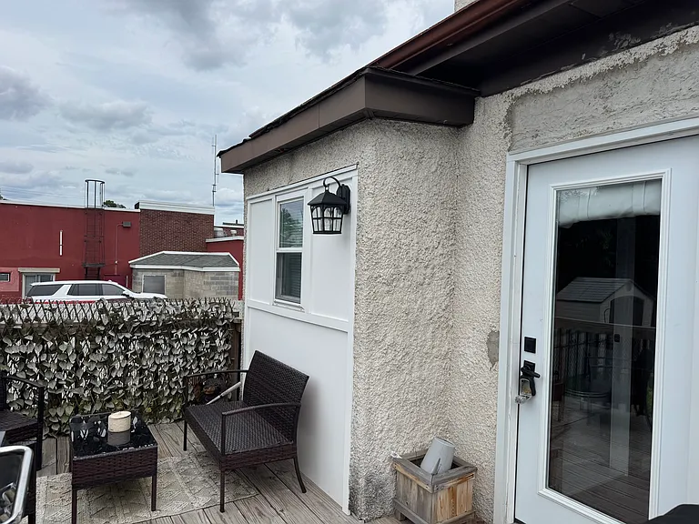 121 Humboldt St #1 — Photo 6