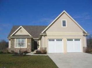 9918 Studer Ln, Whitehouse, OH 43571