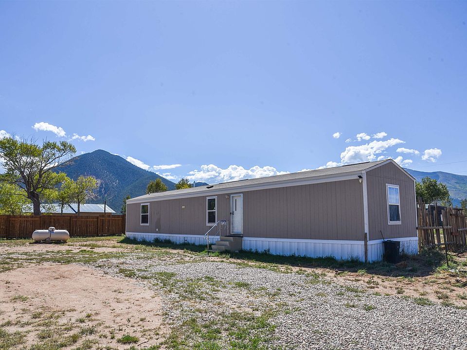 1st image of 10 Evergreen Rd