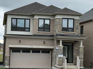 24 Phoenix Blvd, Barrie, ON L9J 0P6