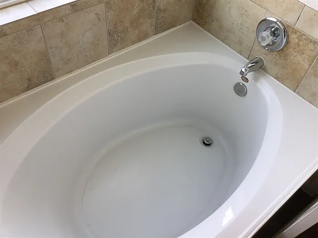 22 Mira Loma Dr — Photo 9
