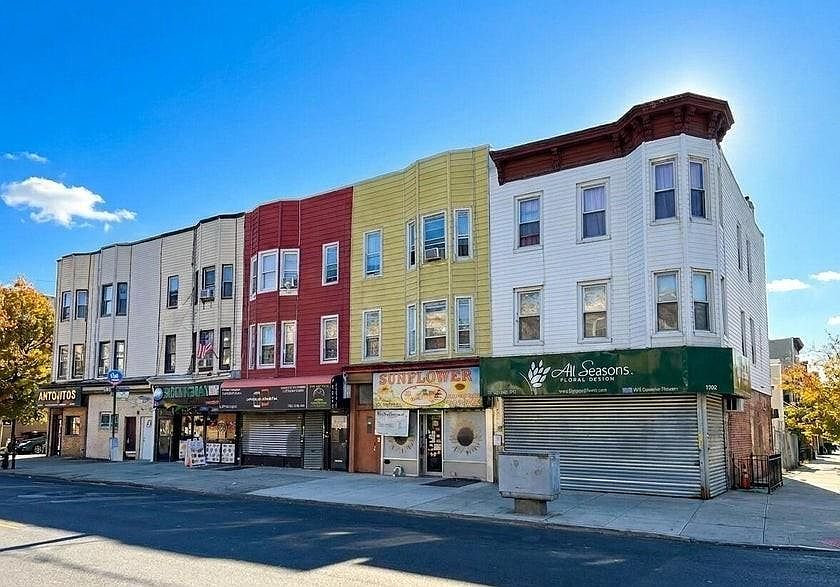 1st image of 1704 Bath Ave