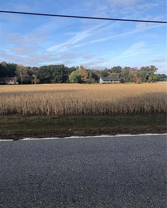 2nd image of 8650 Osborne Tpke
