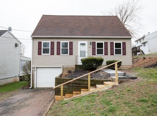 80 Carey Ave, Meriden, CT 06451