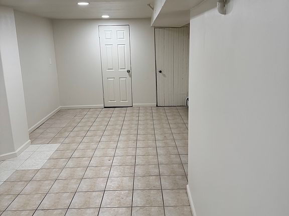 3rd image of 14 Franklin St #2