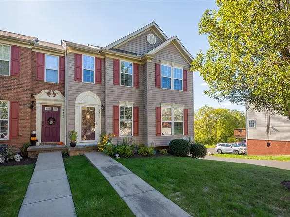 1800 Michael Dr, Pittsburgh, PA 15227