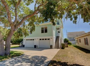 201 S 4th Ave #B, Kure Beach, NC 28449