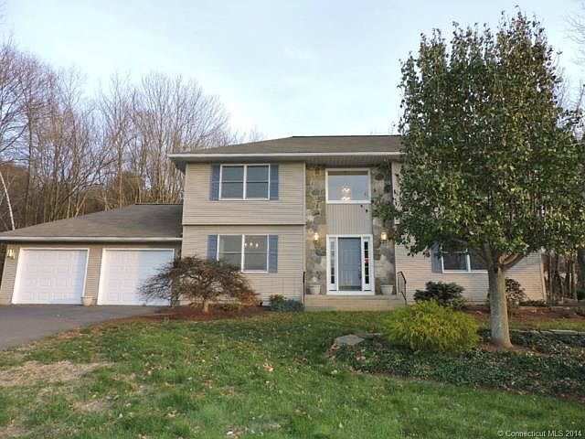 1st image of 124 Tallwood Dr