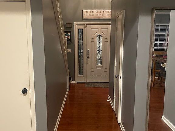 3rd image of 3625 River Ridge Ct
