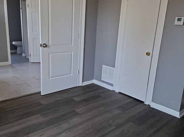 281 Hanover St
