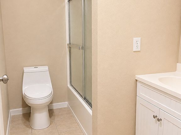 4th image of 445 E Fort Lowell Rd APT 9