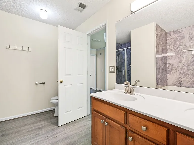 3212 Pagoda Trce — Photo 35
