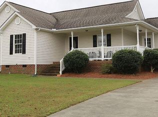 20 Linnett Ct, Youngsville, NC 27596